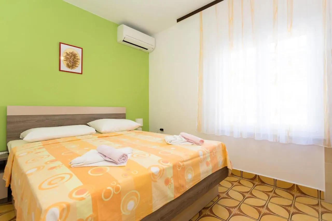 Apartments Stupar Krk Town 0*,  Croatie